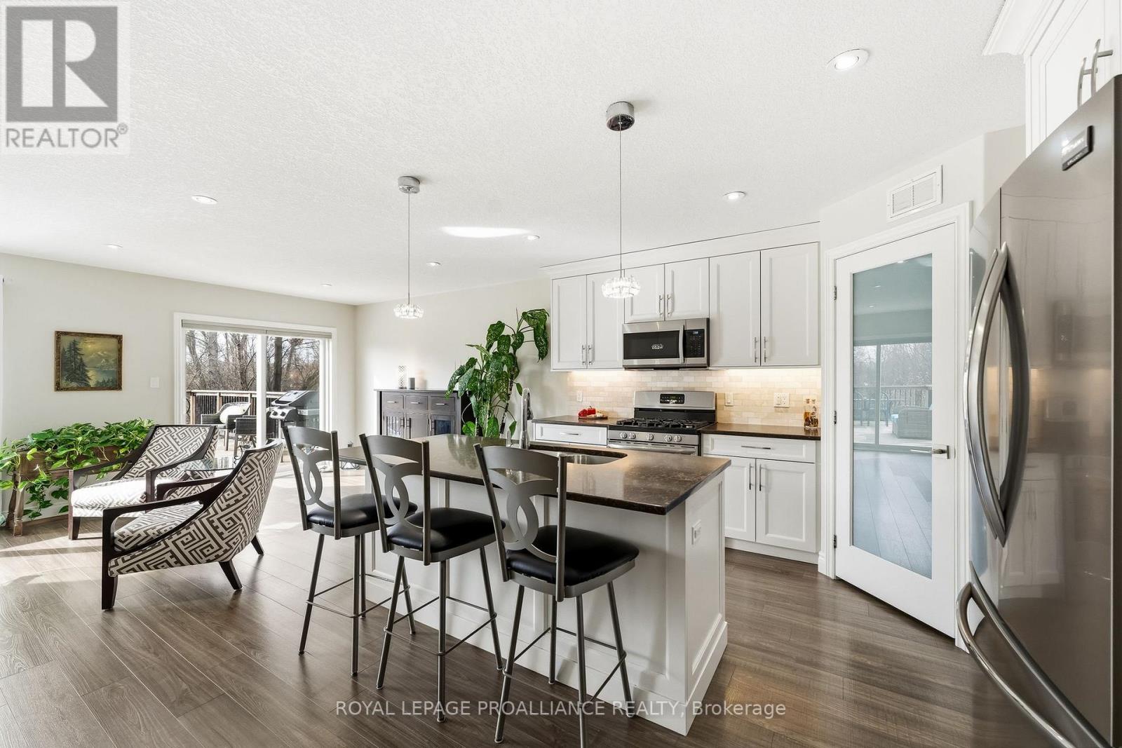 76 ROYAL GALA DRIVE - 13
