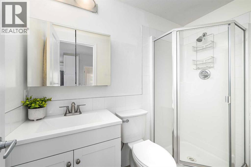 Single Family House for Sale in   Bannister Road SE Midnapore Calgary 