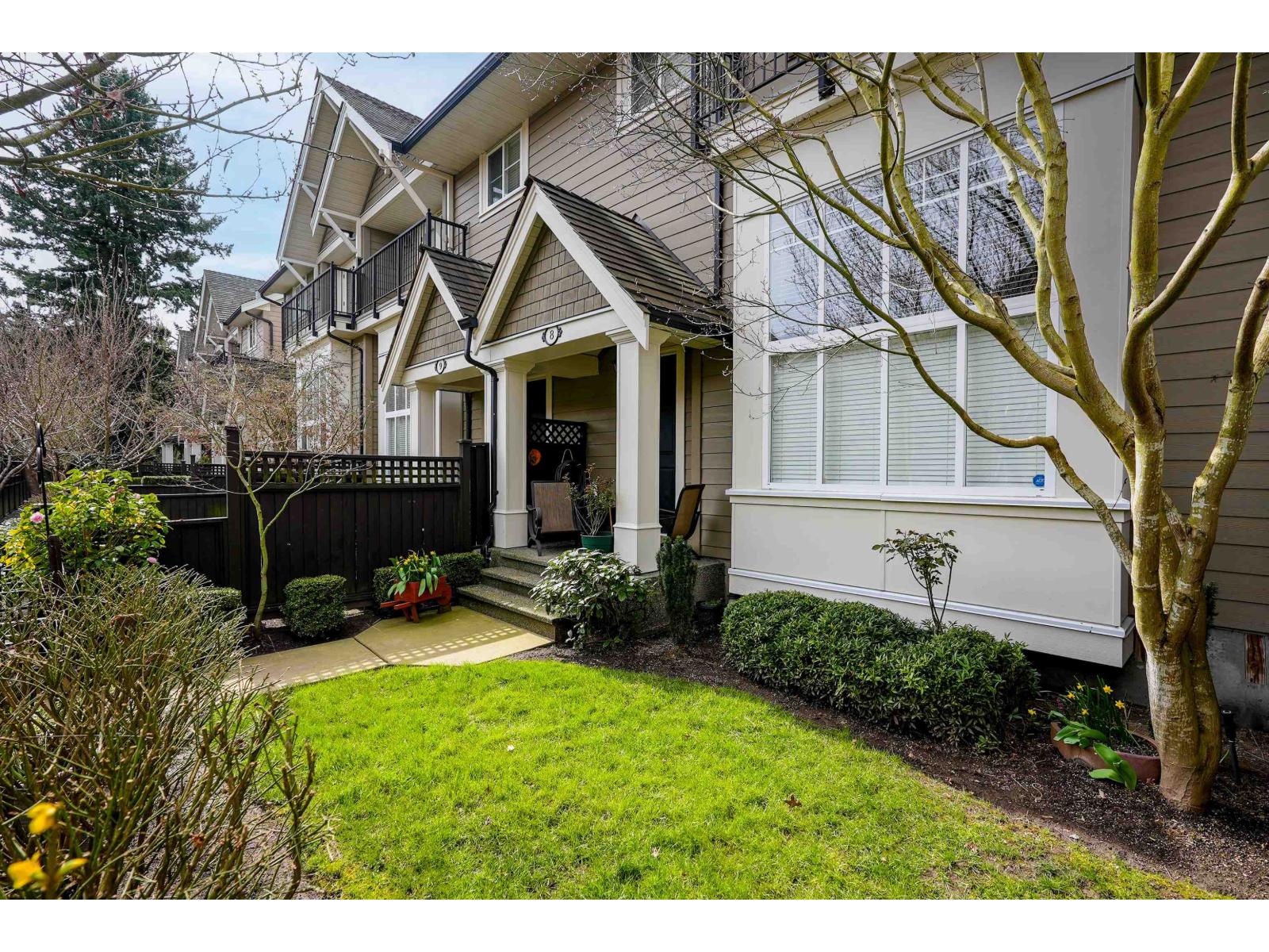 8 3268 156A Street - main photo