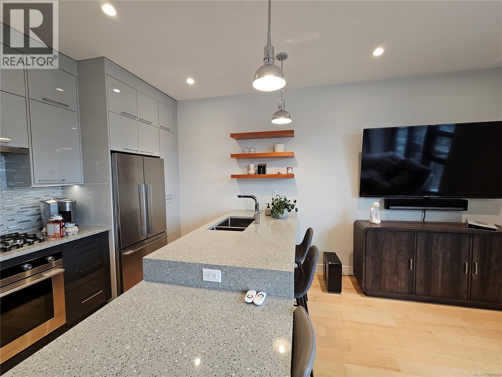 S312 1411 Cook Street, Victoria