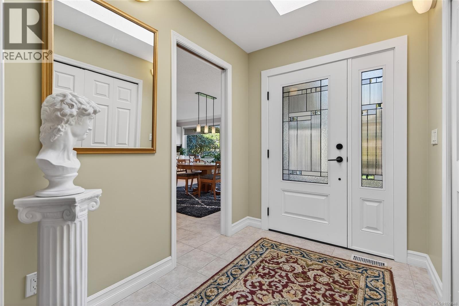 1580 BEACONSFIELD CRES - 15