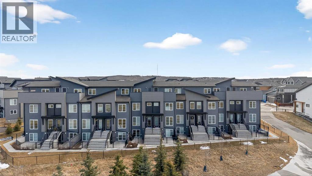 Single Family House for Sale in   Rowley Way NW Haskayne Calgary 