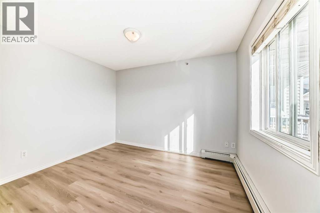 #425 1717 60 STREET SE - 18