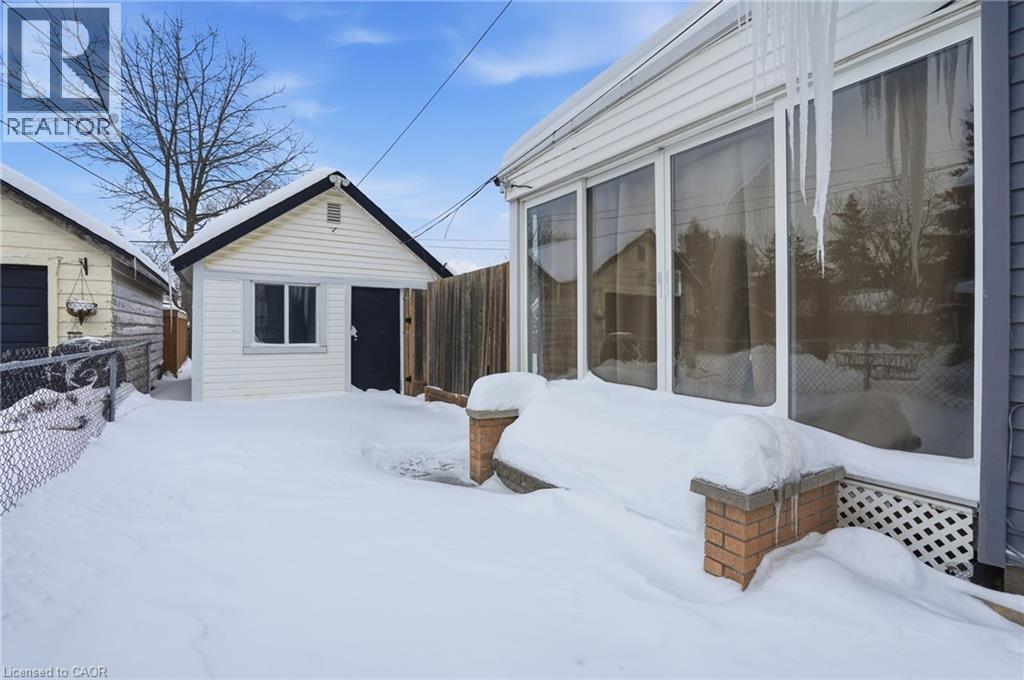 4 HILDA STREET - 4