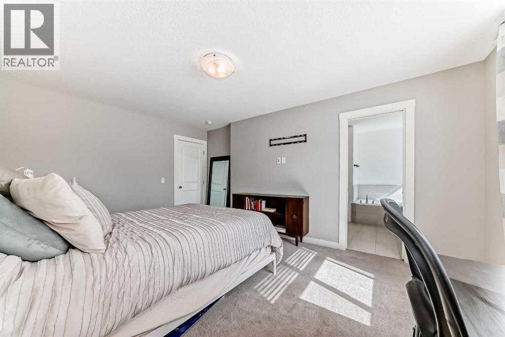 Single Family House for Sale in  Nolanhurst Crescent NW Nolan Hill Calgary 