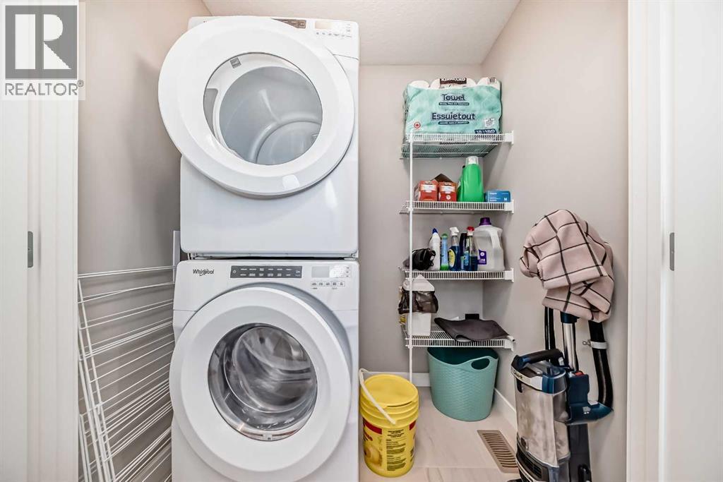 Single Family House for Sale in  Nolanhurst Crescent NW Nolan Hill Calgary 