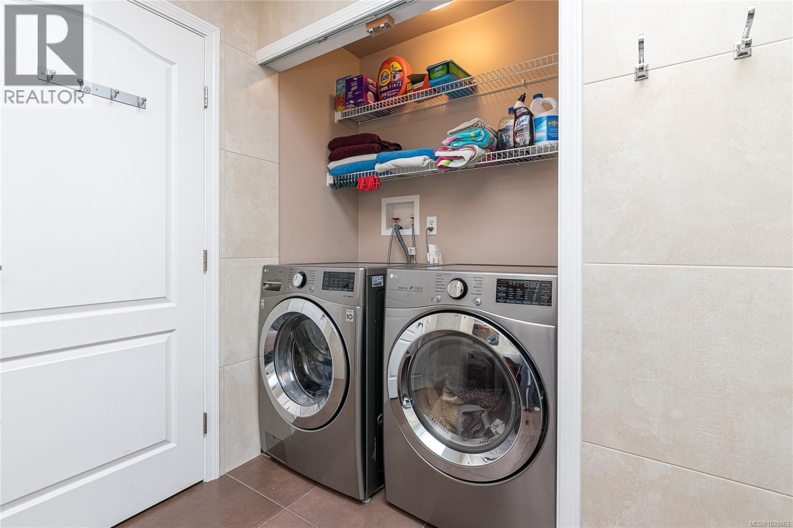 1096 VALEWOOD TRAIL - 27