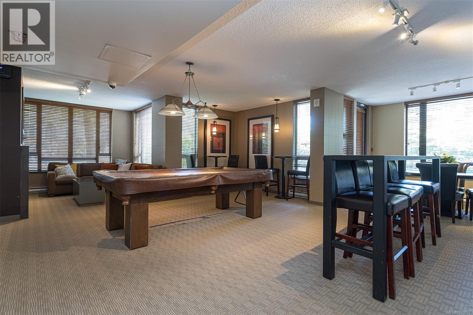 604 751 Fairfield Road, Victoria