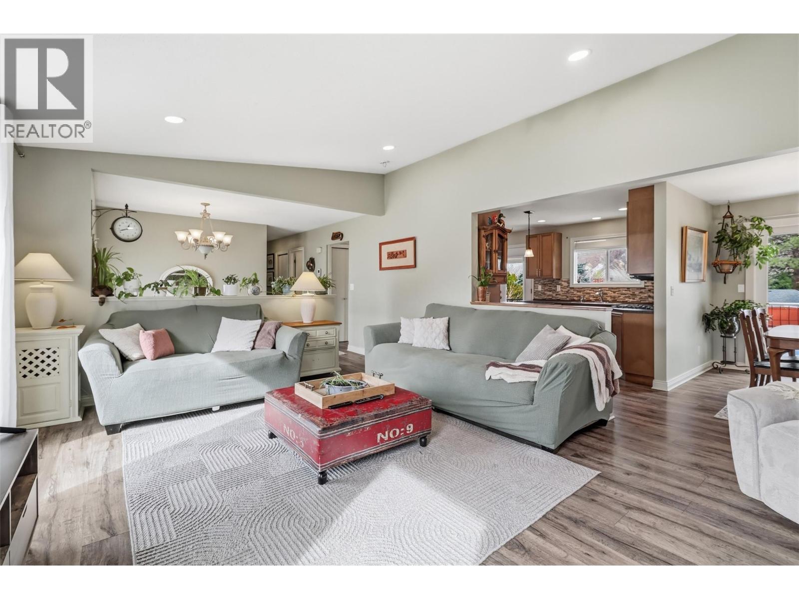 367 MCAULEY Place, Kamloops