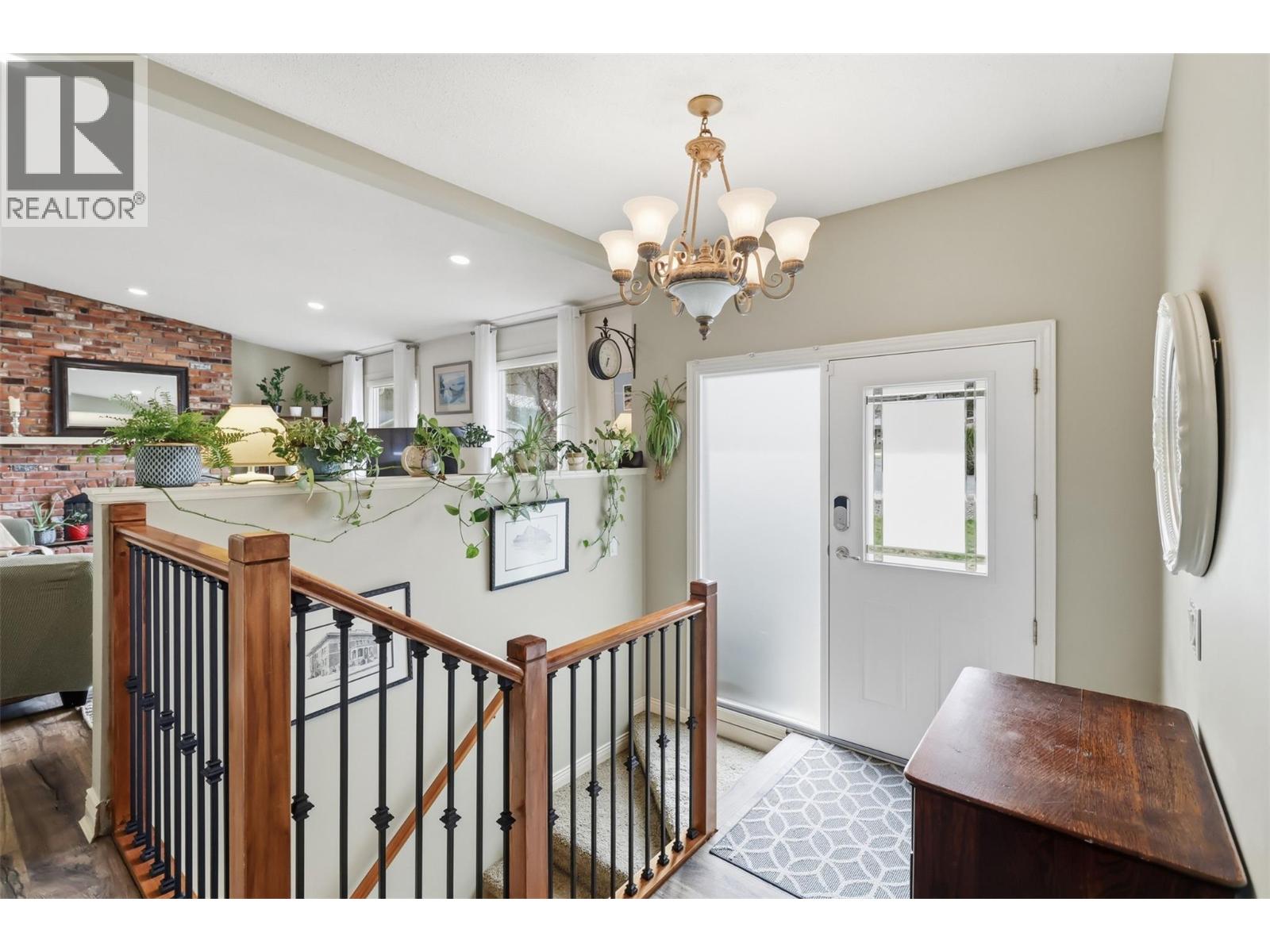 367 MCAULEY Place, Kamloops