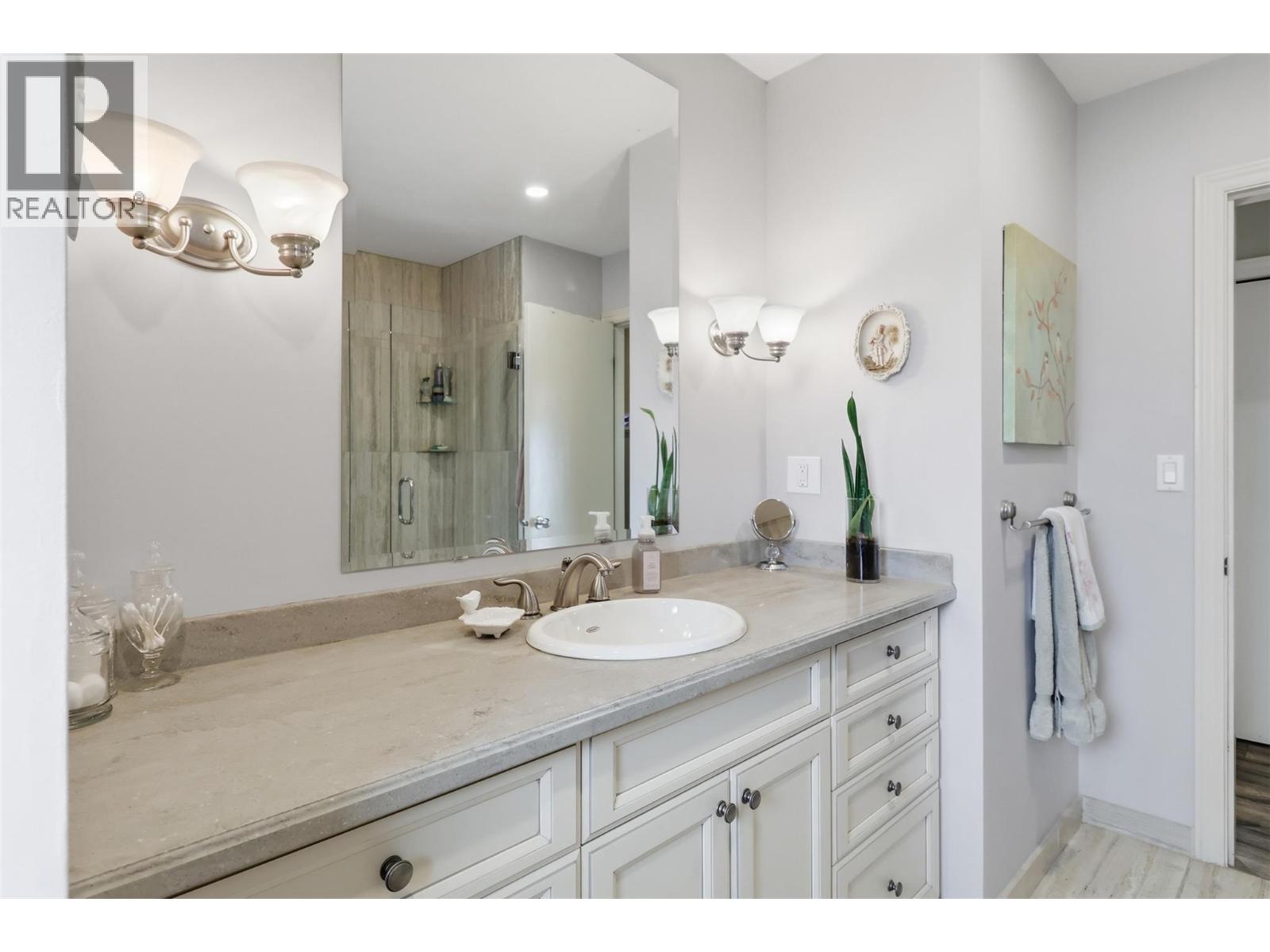 367 MCAULEY Place, Kamloops