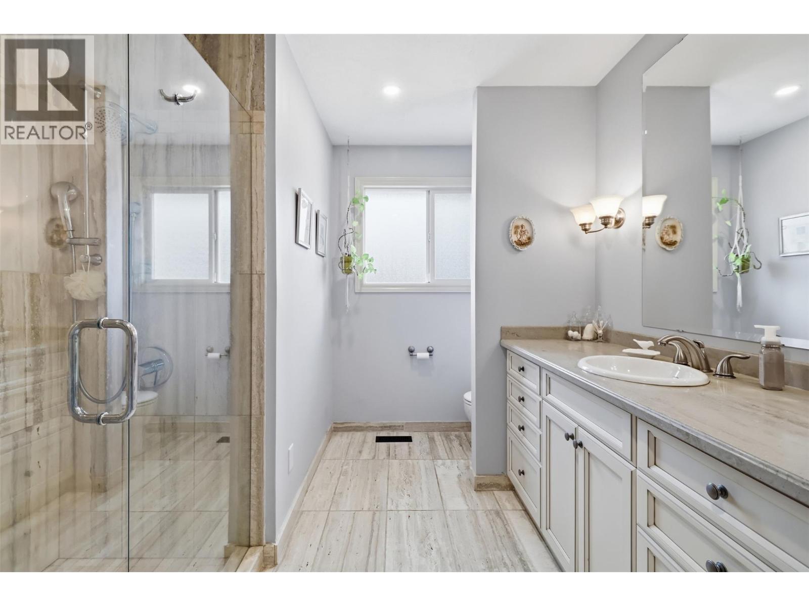 367 MCAULEY Place, Kamloops