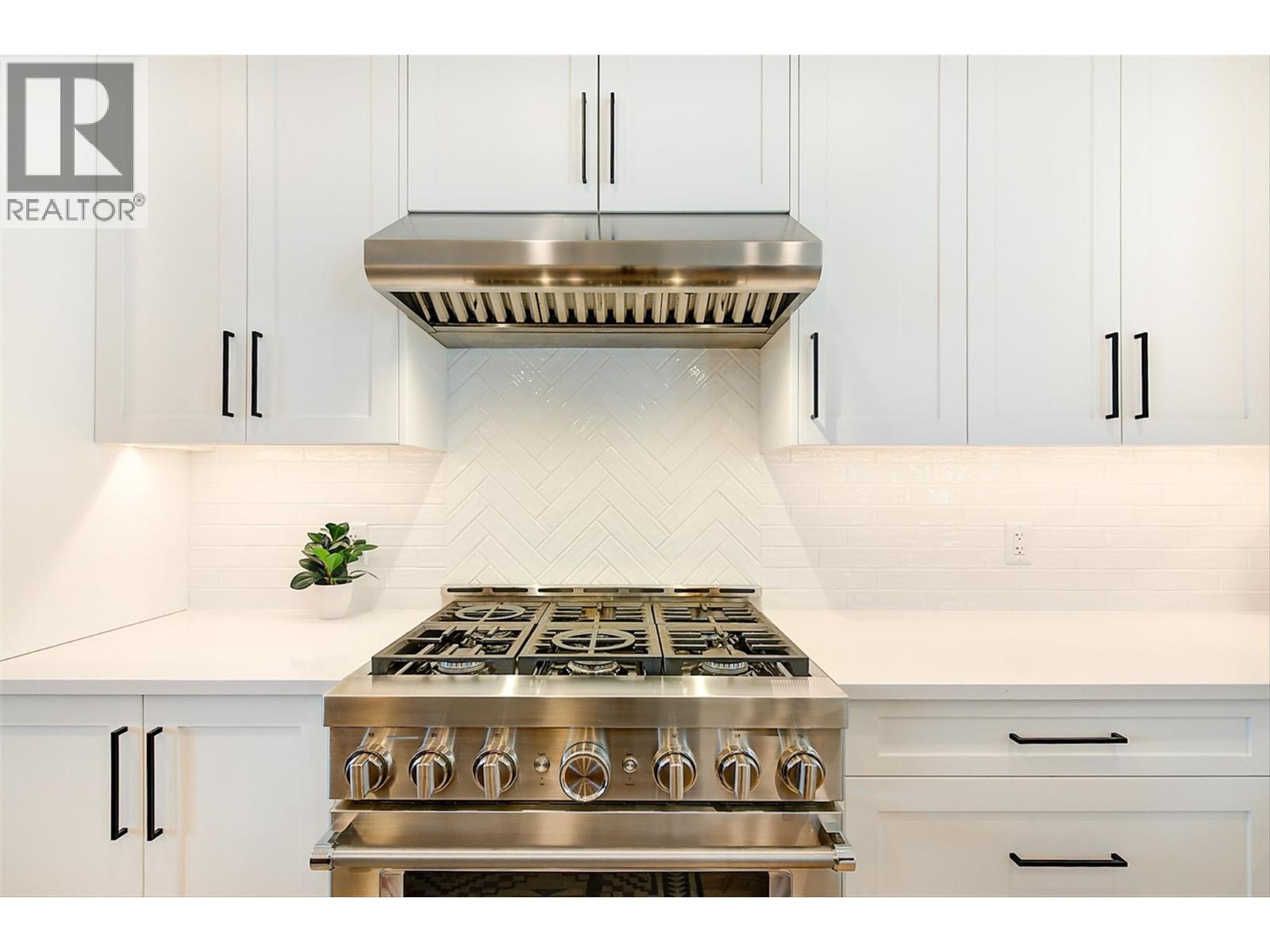 3565 Boxwood Road, Kelowna