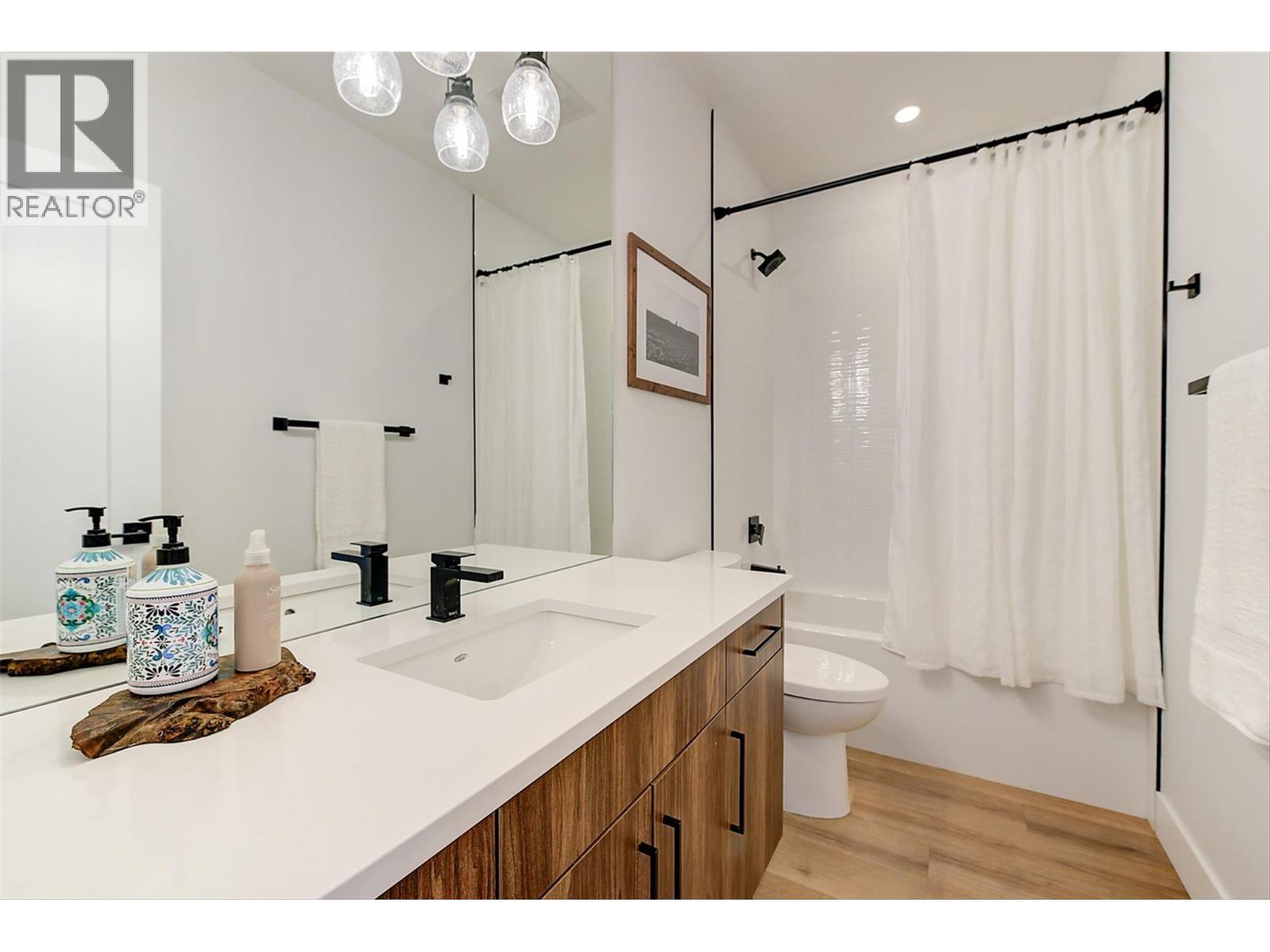 3565 Boxwood Road, Kelowna