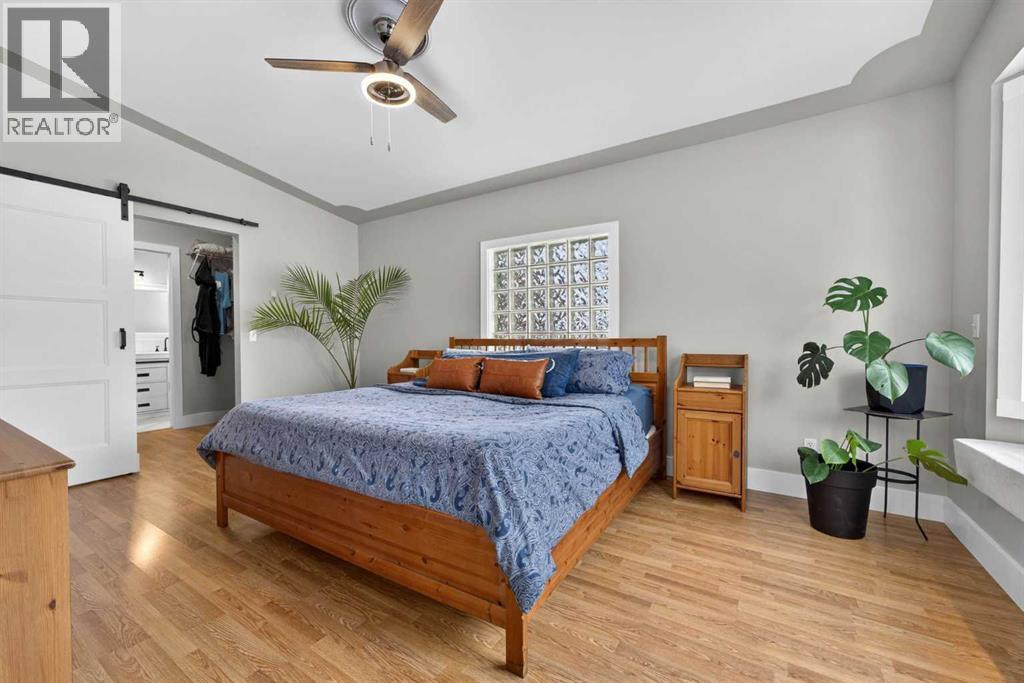 Single Family House for Sale in  Foxwell Road SE Fairview Calgary 