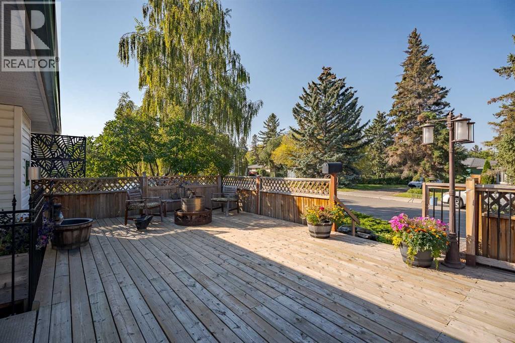 Single Family House for Sale in  Foxwell Road SE Fairview Calgary 