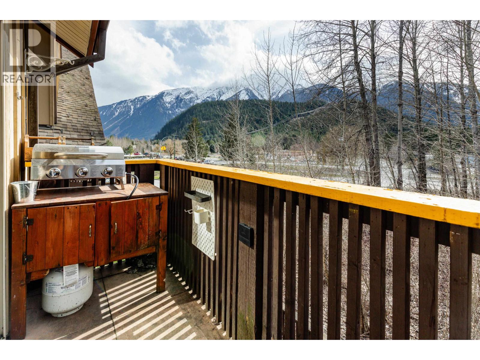 204 1436 PORTAGE ROAD, Pemberton