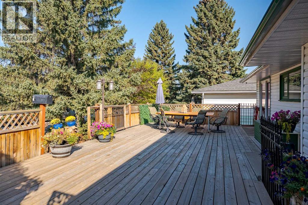 Single Family House for Sale in  Foxwell Road SE Fairview Calgary 