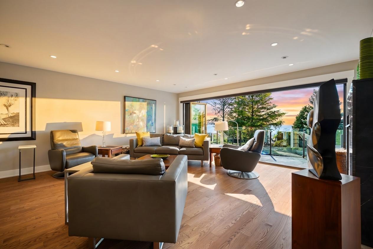 13387 13A AVENUE, Surrey