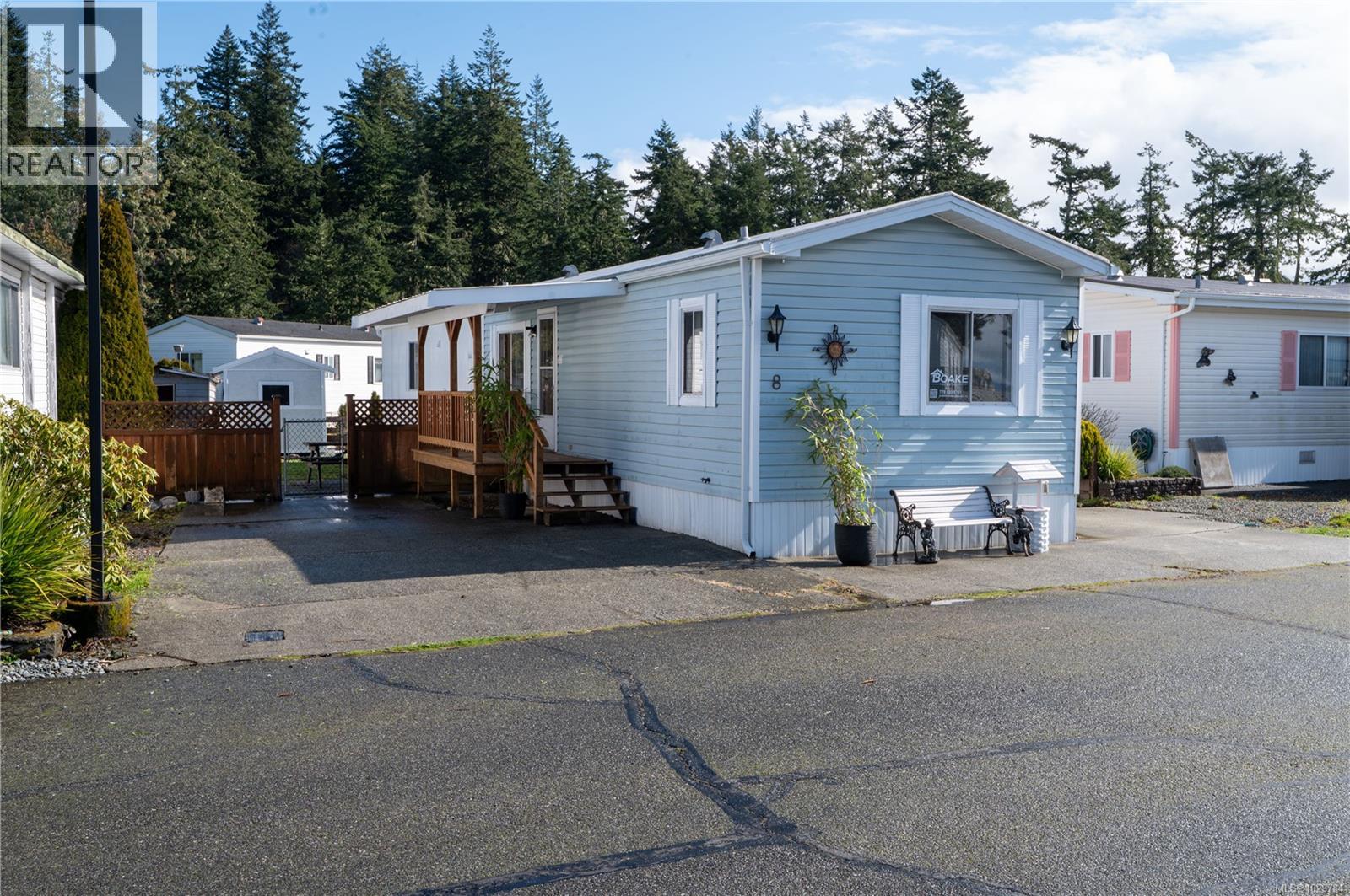 8 7871 West Coast Road, Sooke