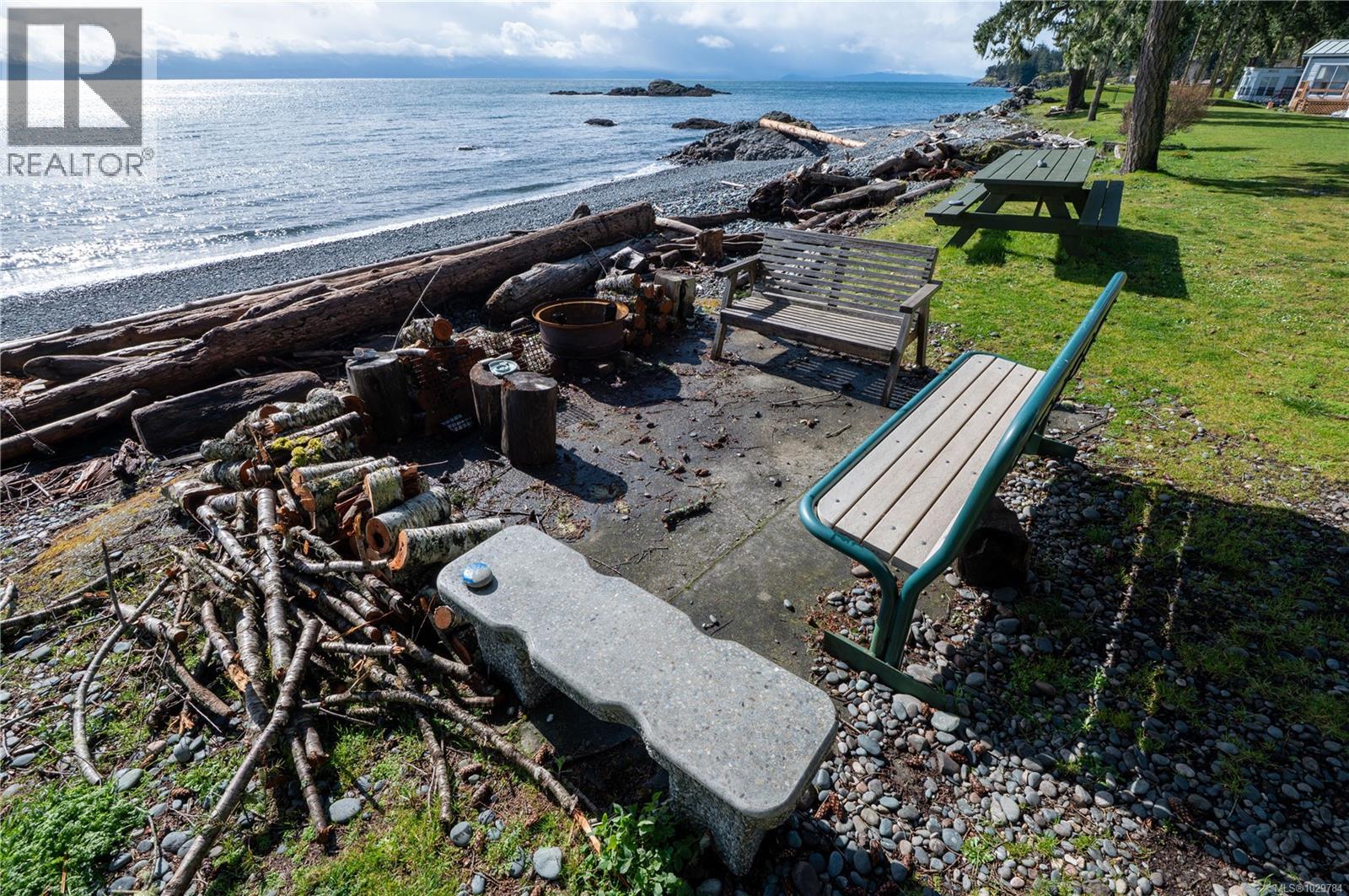 8 7871 West Coast Road, Sooke
