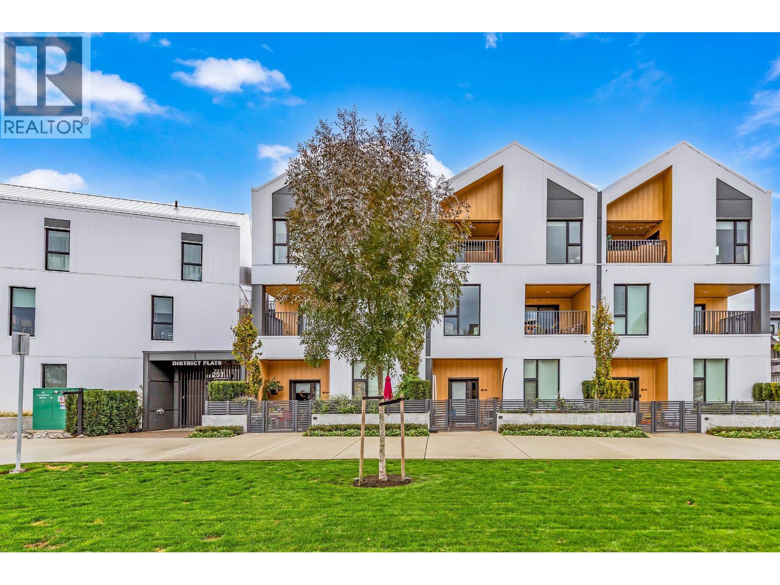 #206-251 BOUNDARY BAY Road, Tsawwassen