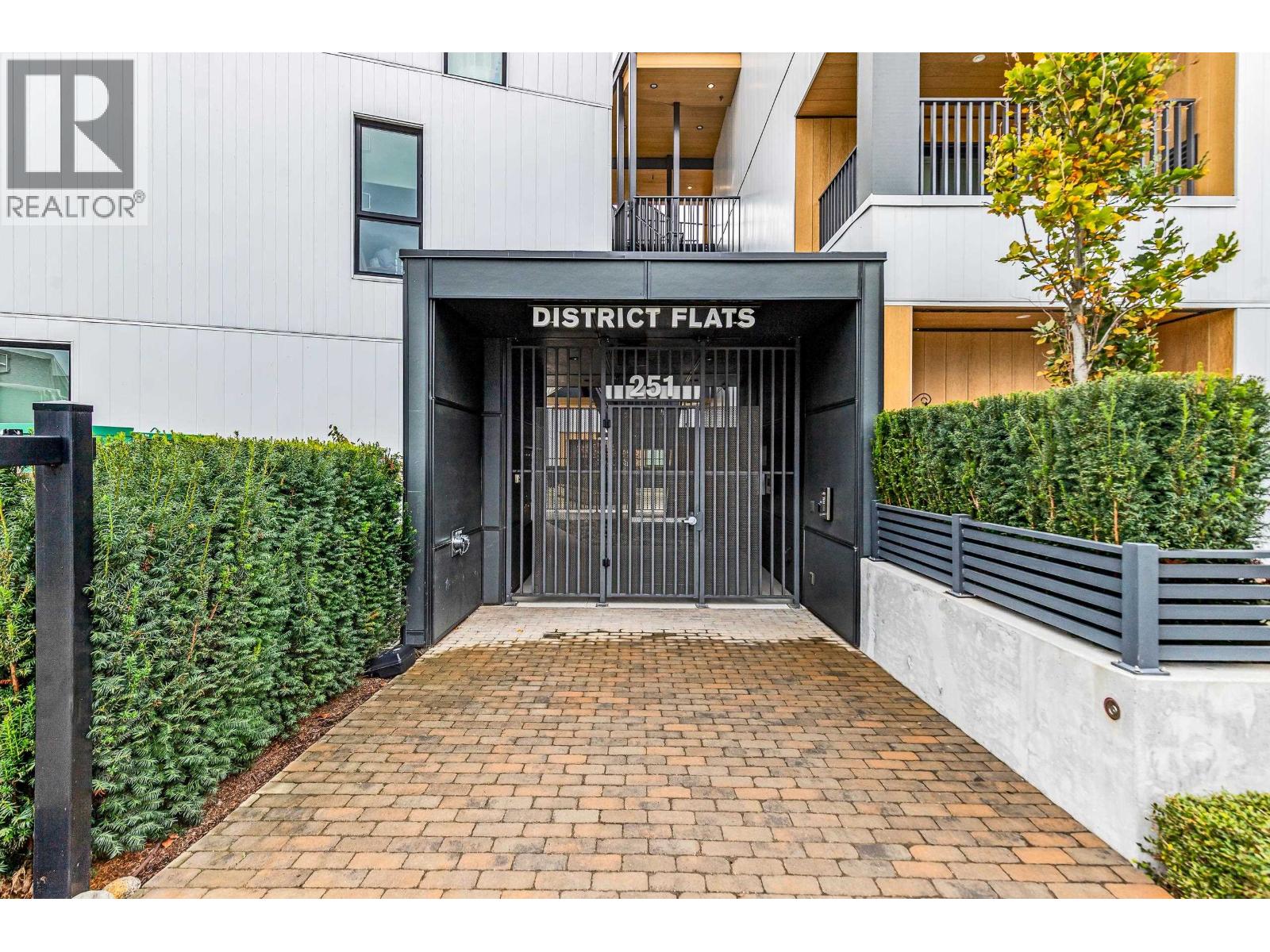 #206-251 BOUNDARY BAY Road, Tsawwassen