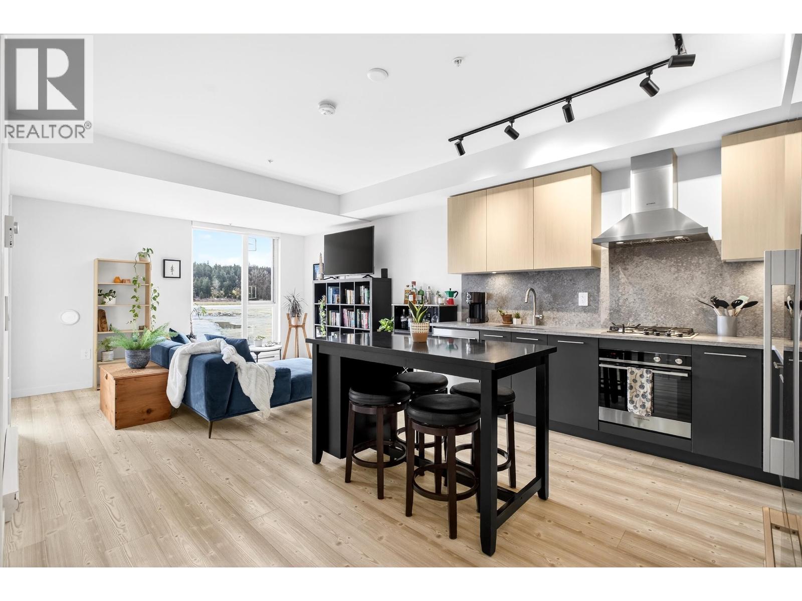 #206-251 BOUNDARY BAY Road, Tsawwassen