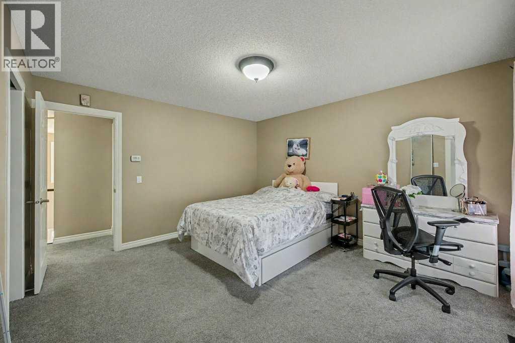91 PANATELLA CLOSE NW - 21