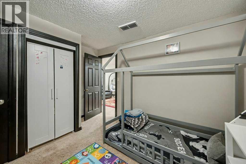 91 PANATELLA CLOSE NW - 36