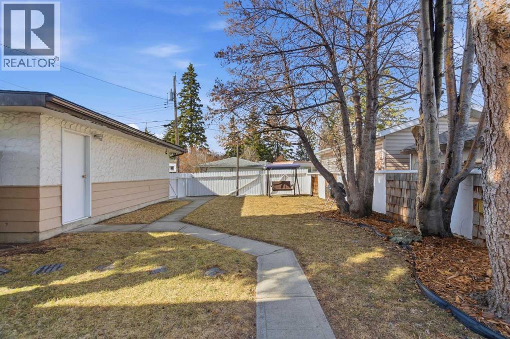 917 42 Street SE, Calgary, Alberta