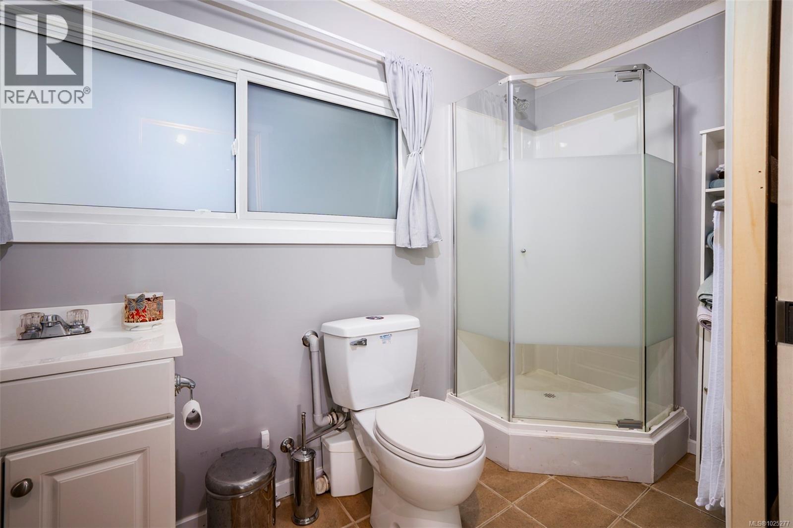 134 ROBERTA RD W - 19