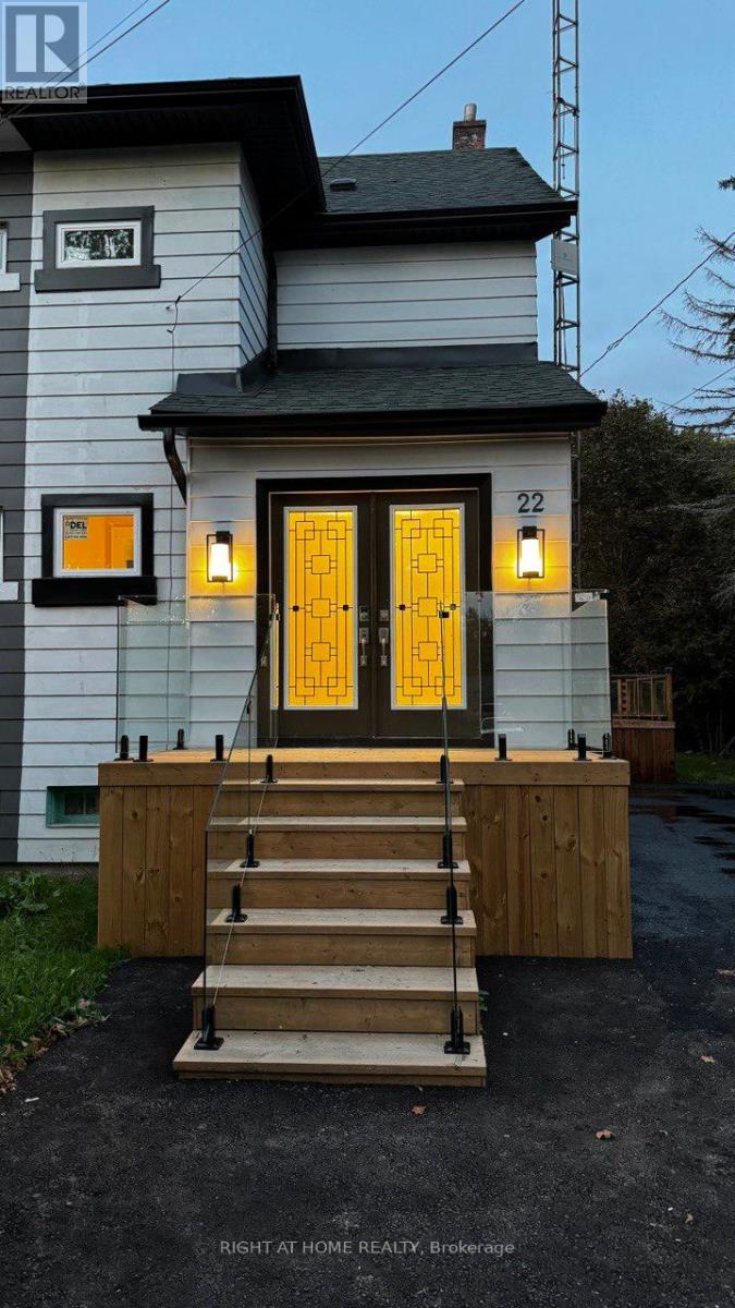 22 O'BRIEN STREET N - 1