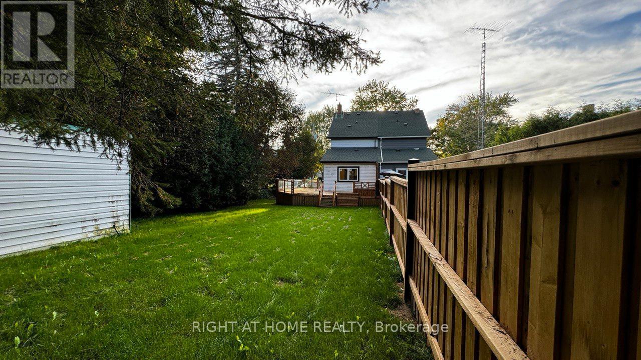 22 O'BRIEN STREET N - 15