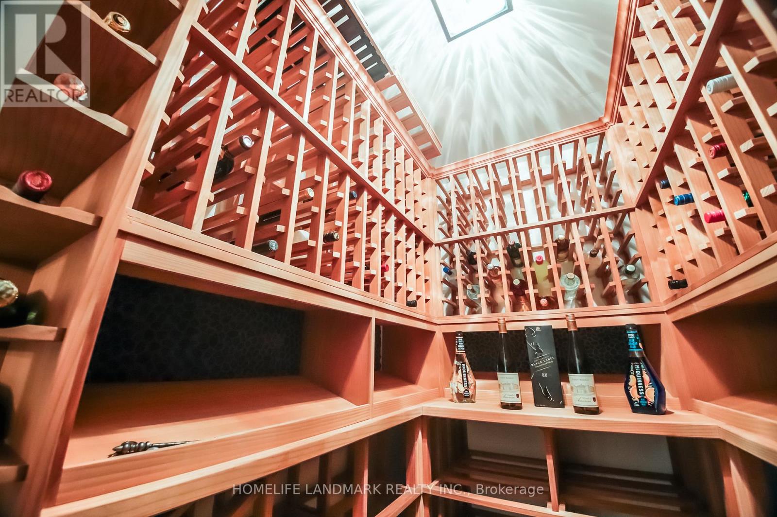1733 KINGSTON ROAD - 38