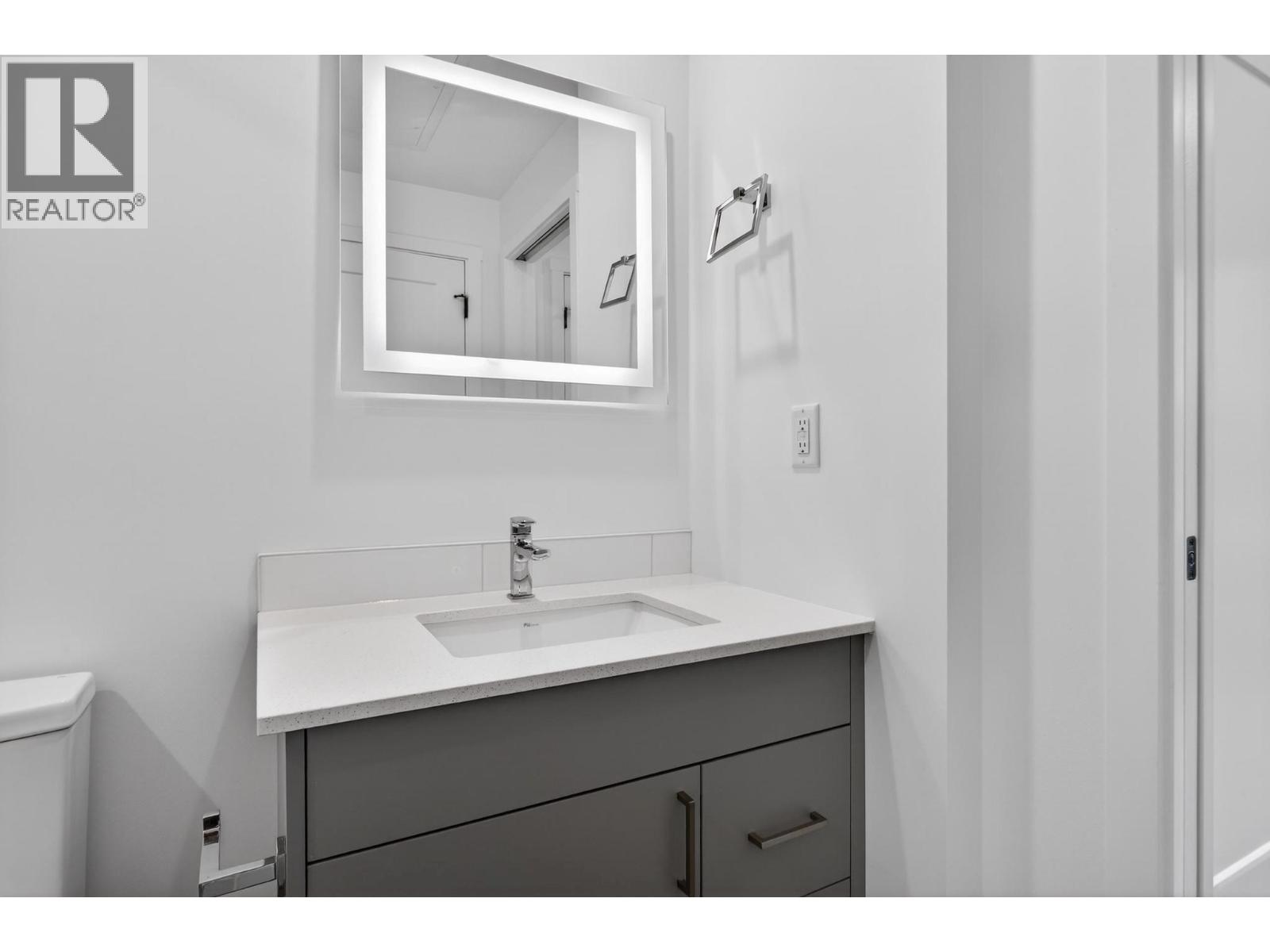 1274 Devonshire Avenue Unit# 440, Kelowna