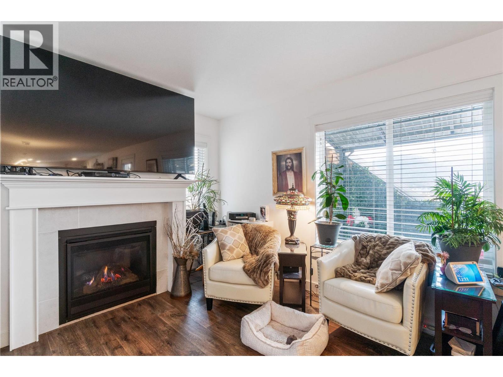 4540 72 AVENUE NE - 20