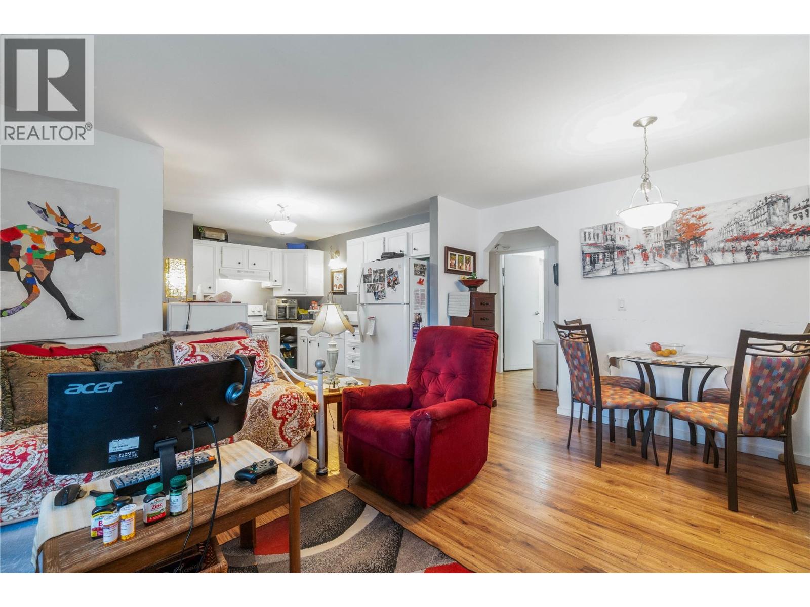 4540 72 AVENUE NE - 45