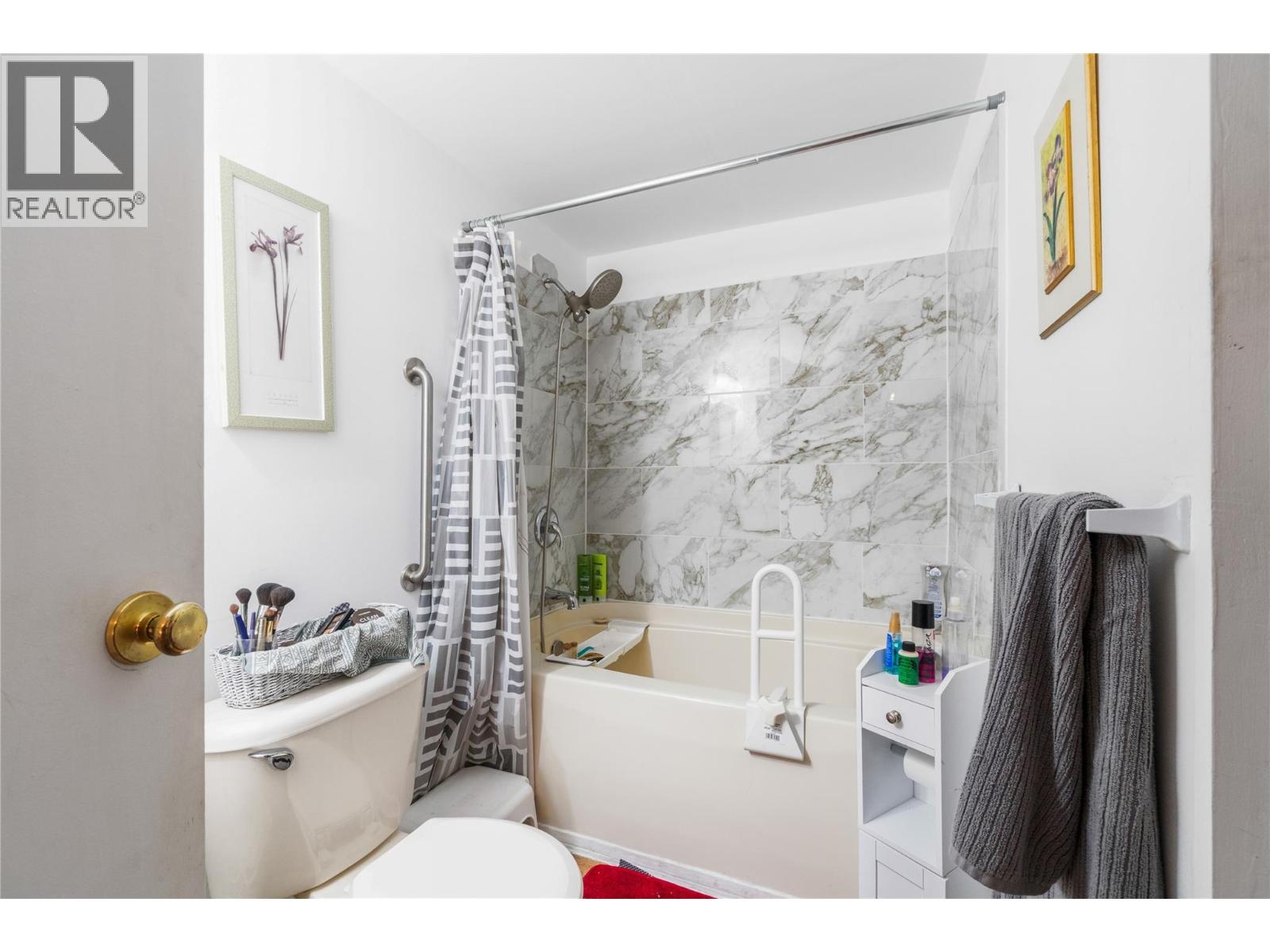 4540 72 AVENUE NE - 47