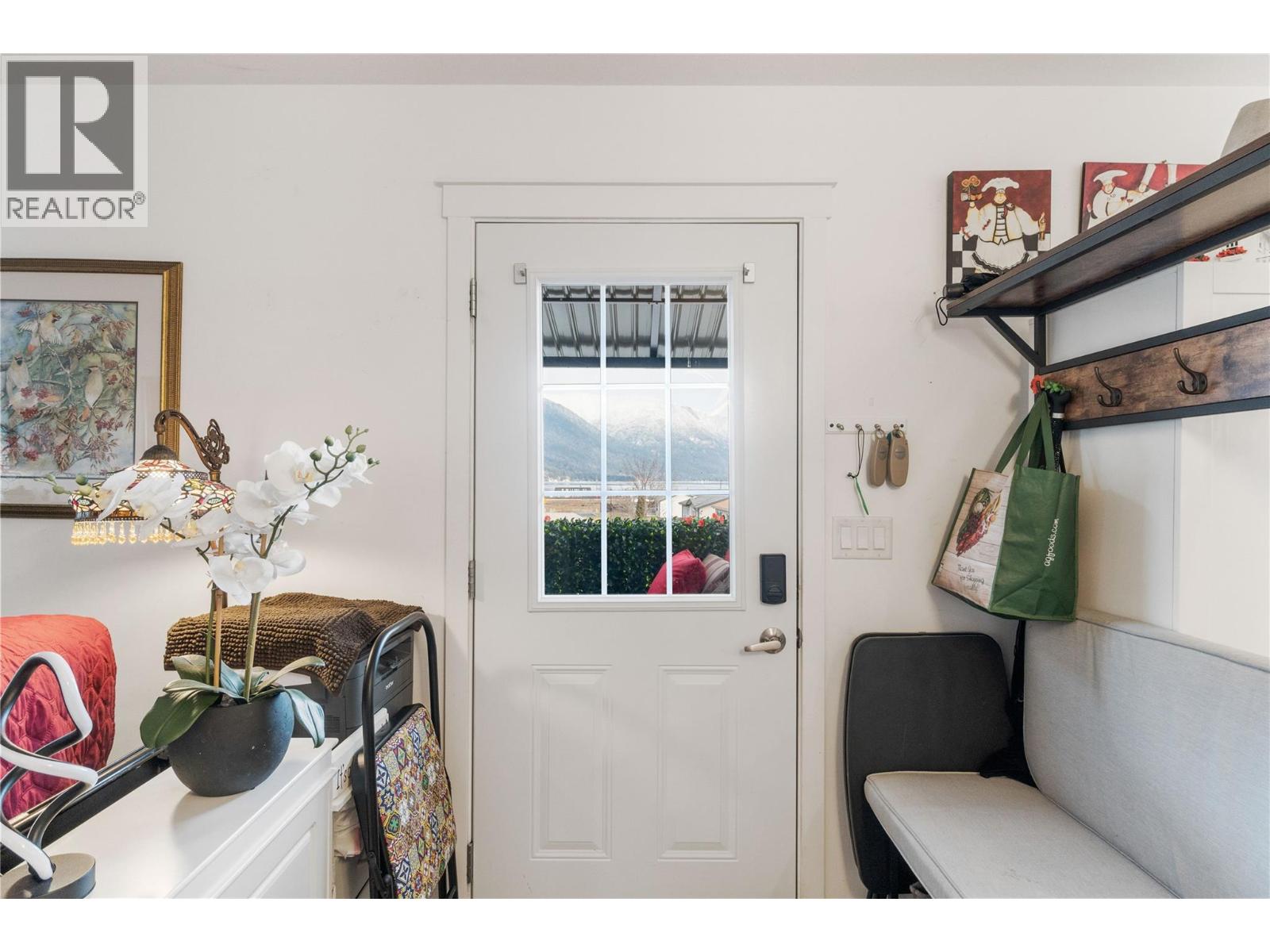 4540 72 AVENUE NE - 6