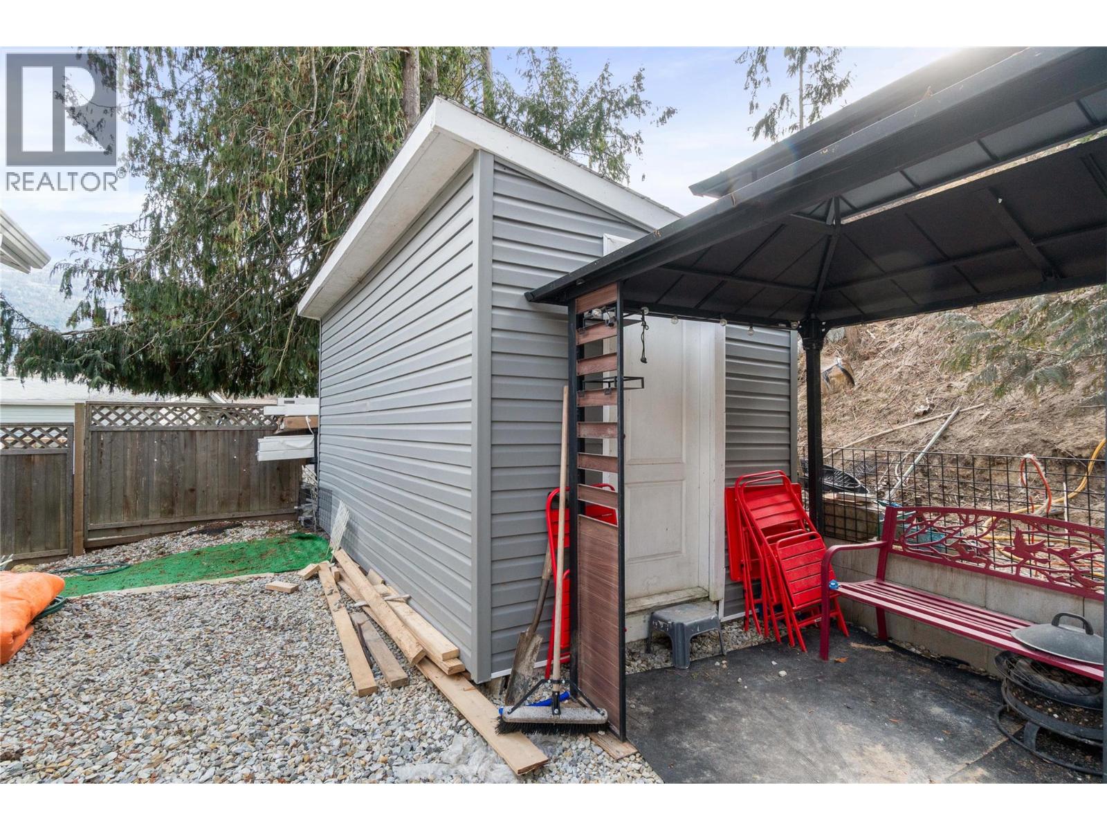 4540 72 AVENUE NE - 69