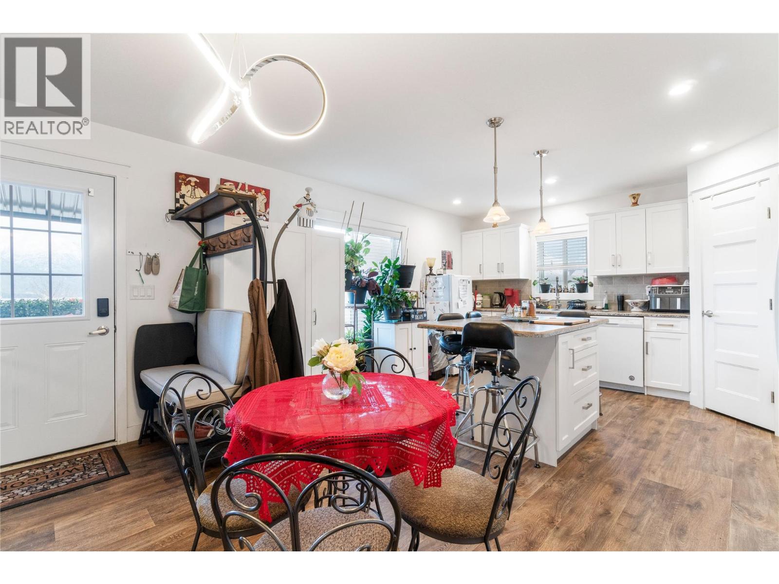 4540 72 AVENUE NE - 7