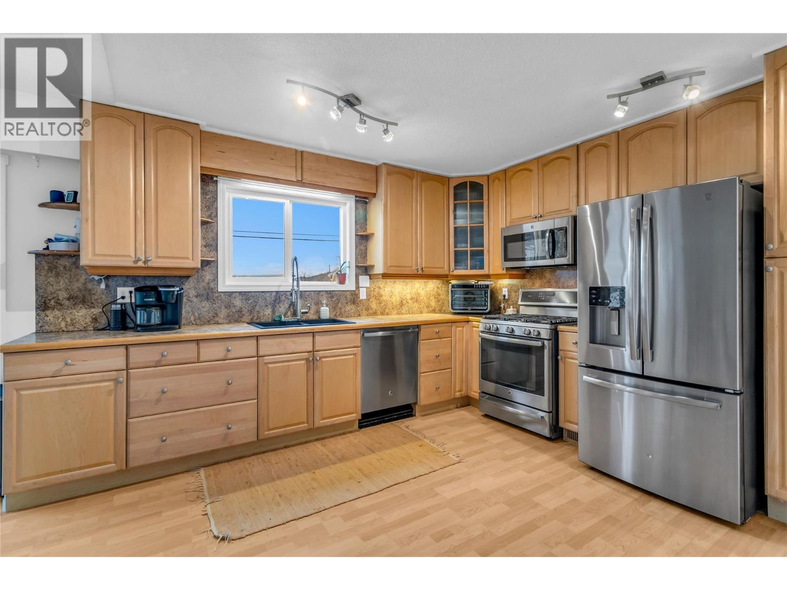 3503 40 Avenue, Vernon