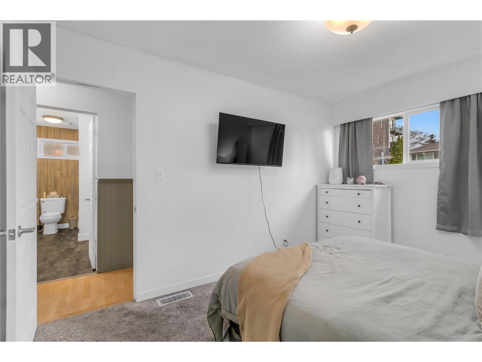 3503 40 Avenue, Vernon