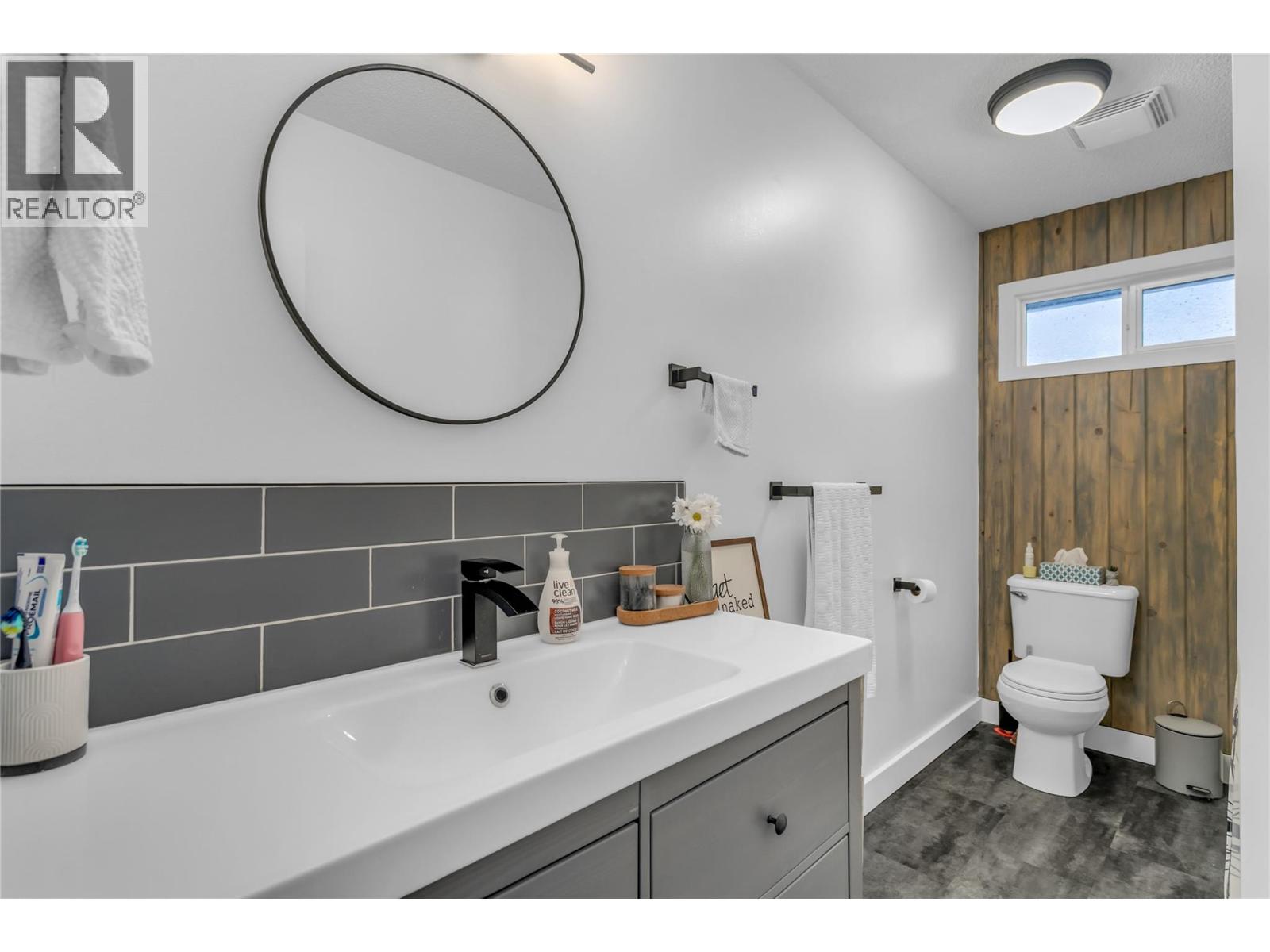 3503 40 Avenue, Vernon