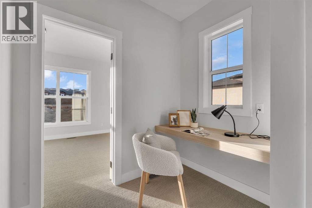 Single Family House for Sale in  Spring Creek Point SW Springbank Hill Calgary 