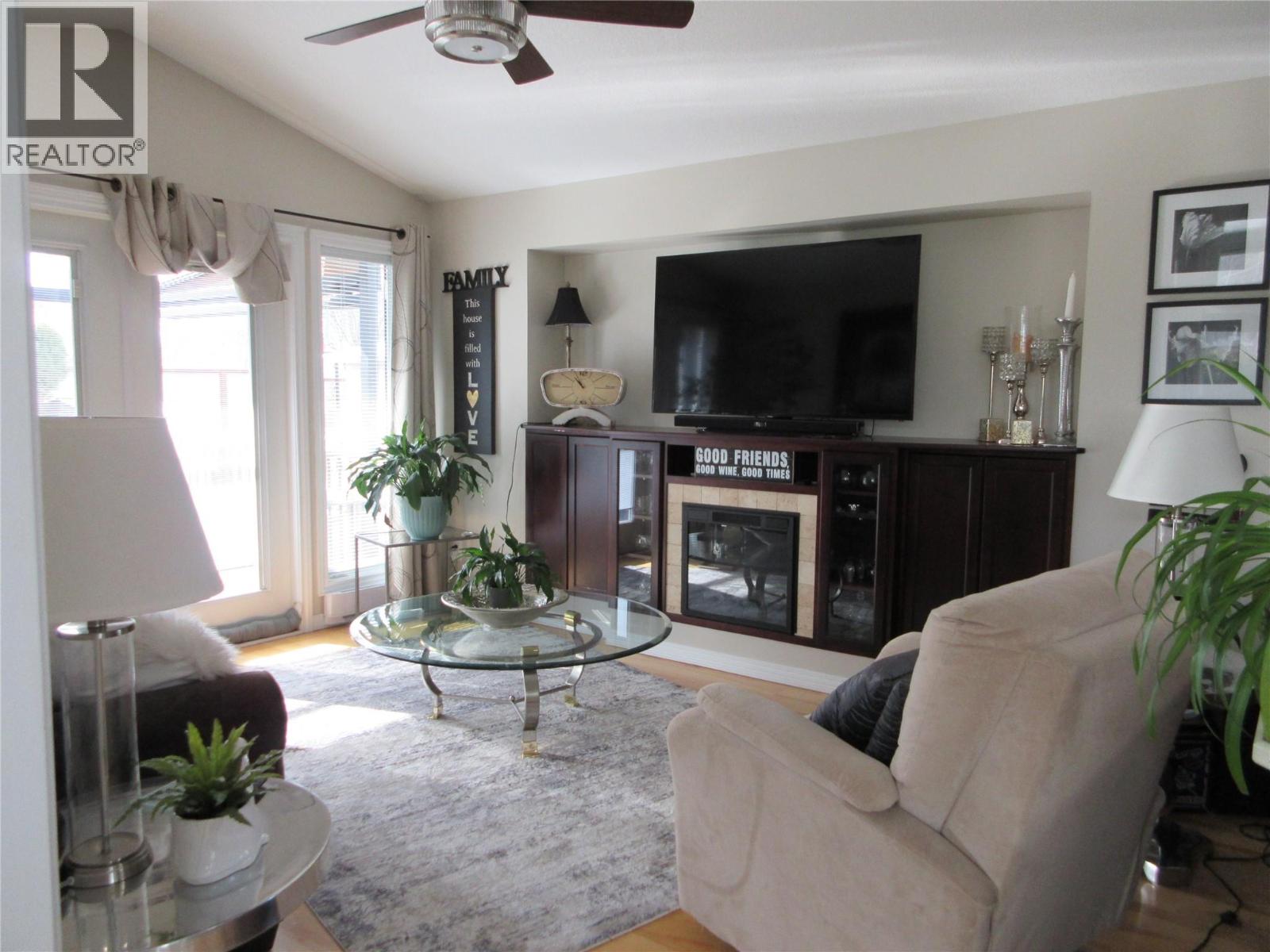 363 415 Commonwealth Road, Kelowna