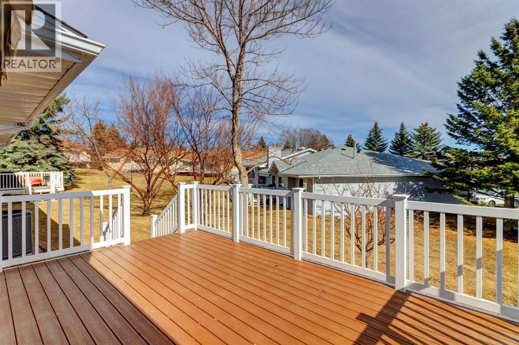 Single Family House for Sale in  Vandoos Villas NW Varsity Calgary 