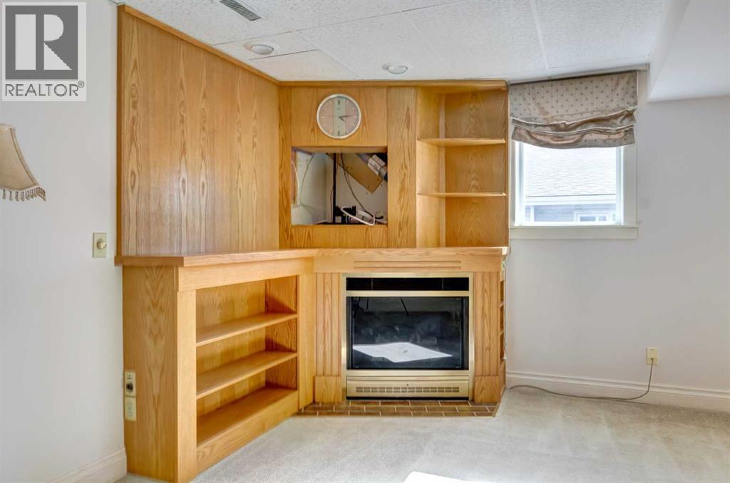 Single Family House for Sale in  Vandoos Villas NW Varsity Calgary 