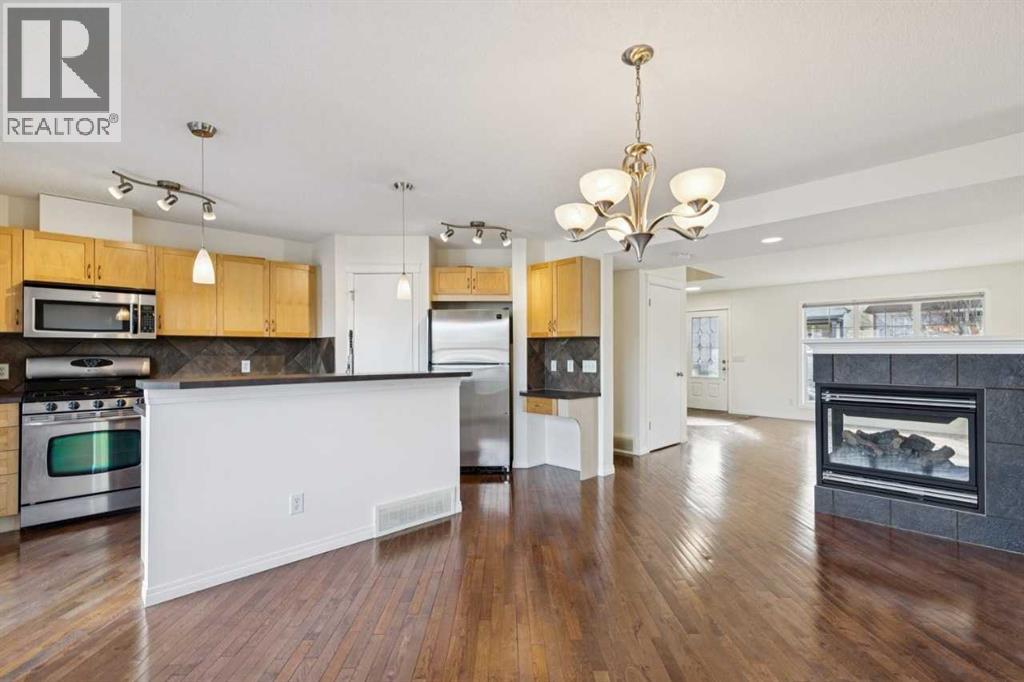 Single Family House for Sale in  Auburn Bay Manor SE Auburn Bay Calgary 